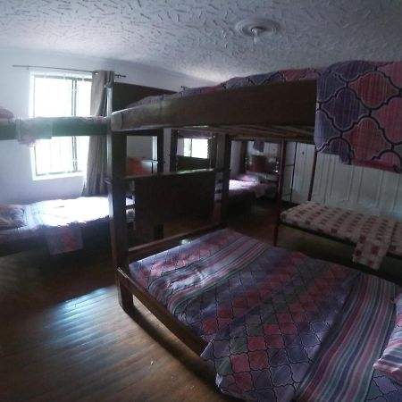 Le VI Hostal Медельїн Екстер'єр фото